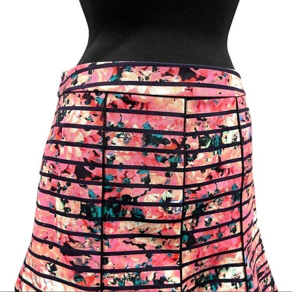 Banana Republic Bella Floral Striped Trumpet Skirt Sz 8 - Picture 2 of 14